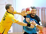 03.12.2011, Krems, Handball, Handball Liga Austria, HLA, UHK Krems, Union Leoben<br>VIZVARY Kristof, BALOMENOS Spyridon<br><br><br>Copyright DIENER / Zierlinger Karl<br>Marktgasse 3-7 / 4 / 5 / 21<br>A-1090 Wien<br>Telefax +43 1 955 32 35<br>Mobil +43 676 629 98 51<br>BA-CA<br>Bank Nr. 12000<br>Account Nr. 00712 223 783<br>e-mail: agentur@diener.at<br>Datenbank: www.diener.at