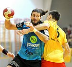 03.12.2011, Krems, Handball, Handball Liga Austria, HLA, UHK Krems, Union Leoben<br>BALOMENOS Spyridon, BELAS Ivica<br><br><br>Copyright DIENER / Zierlinger Karl<br>Marktgasse 3-7 / 4 / 5 / 21<br>A-1090 Wien<br>Telefax +43 1 955 32 35<br>Mobil +43 676 629 98 51<br>BA-CA<br>Bank Nr. 12000<br>Account Nr. 00712 223 783<br>e-mail: agentur@diener.at<br>Datenbank: www.diener.at