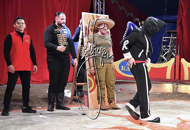 5_1577_Alex KAISER, Weihnachtszirkus