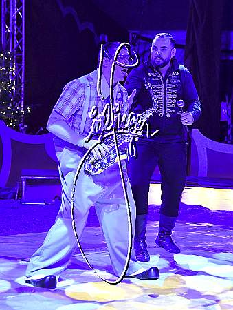 5_1794_Alex KAISER, Weihnachtszirkus