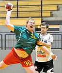 03.02.2012, Krems, Handball, Testspiel, UHK Krems, Union Leoben<br>LINT Werner<br><br><br>Copyright DIENER / Zierlinger Karl<br>Marktgasse 3-7 / 4 / 5 / 21<br>A-1090 Wien<br>Telefax +43 1 955 32 35<br>Mobil +43 676 629 98 51<br>BA-CA<br>Bank Nr. 12000<br>Account Nr. 00712 223 783<br>e-mail: agentur@diener.at<br>Datenbank: www.diener.at